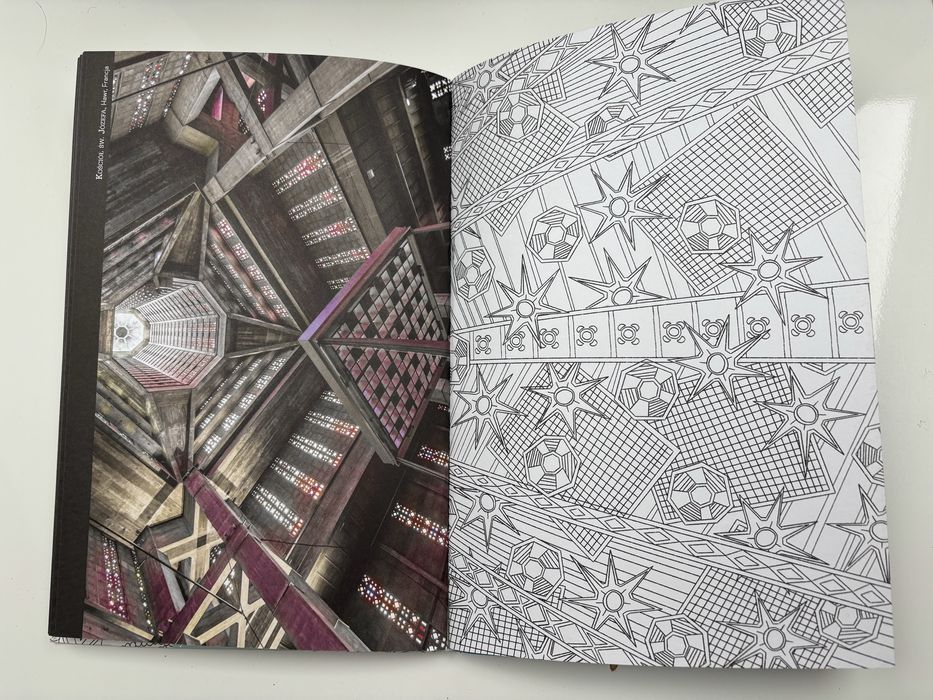 Kolorowanka Barwy Świata.