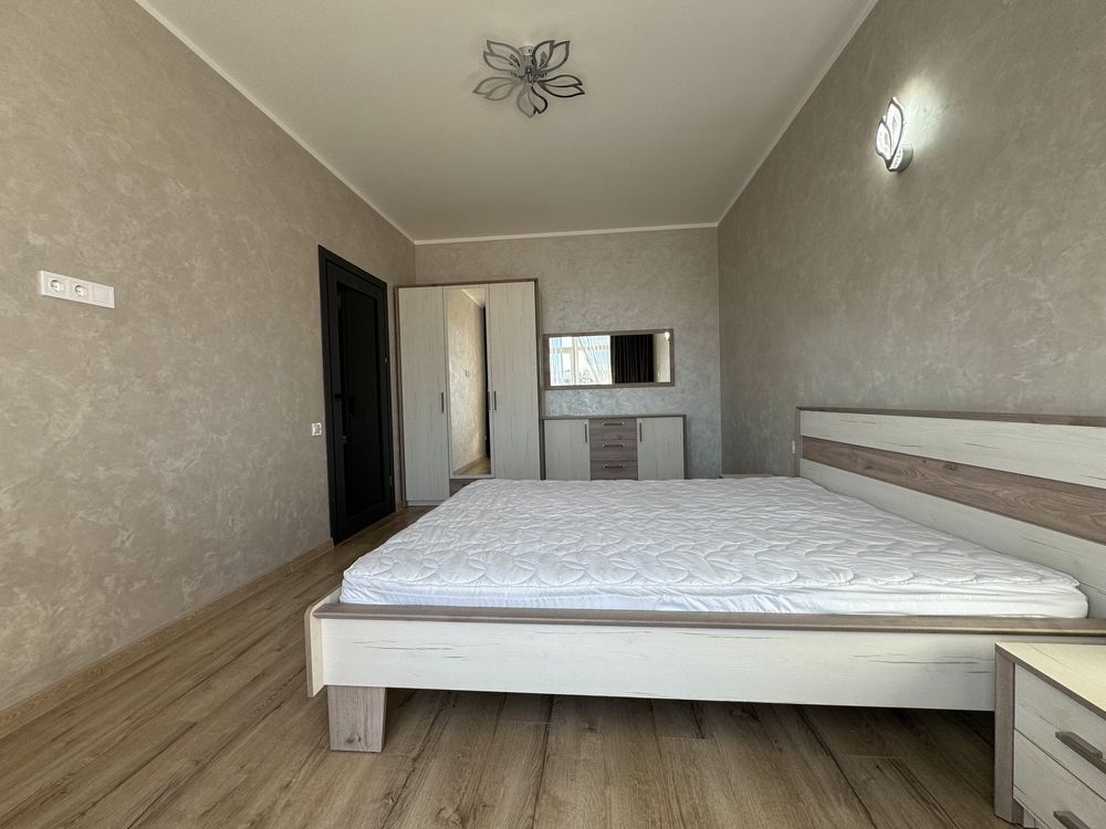 Красива та простора квартира в КБ Елегант ,Спаська 9