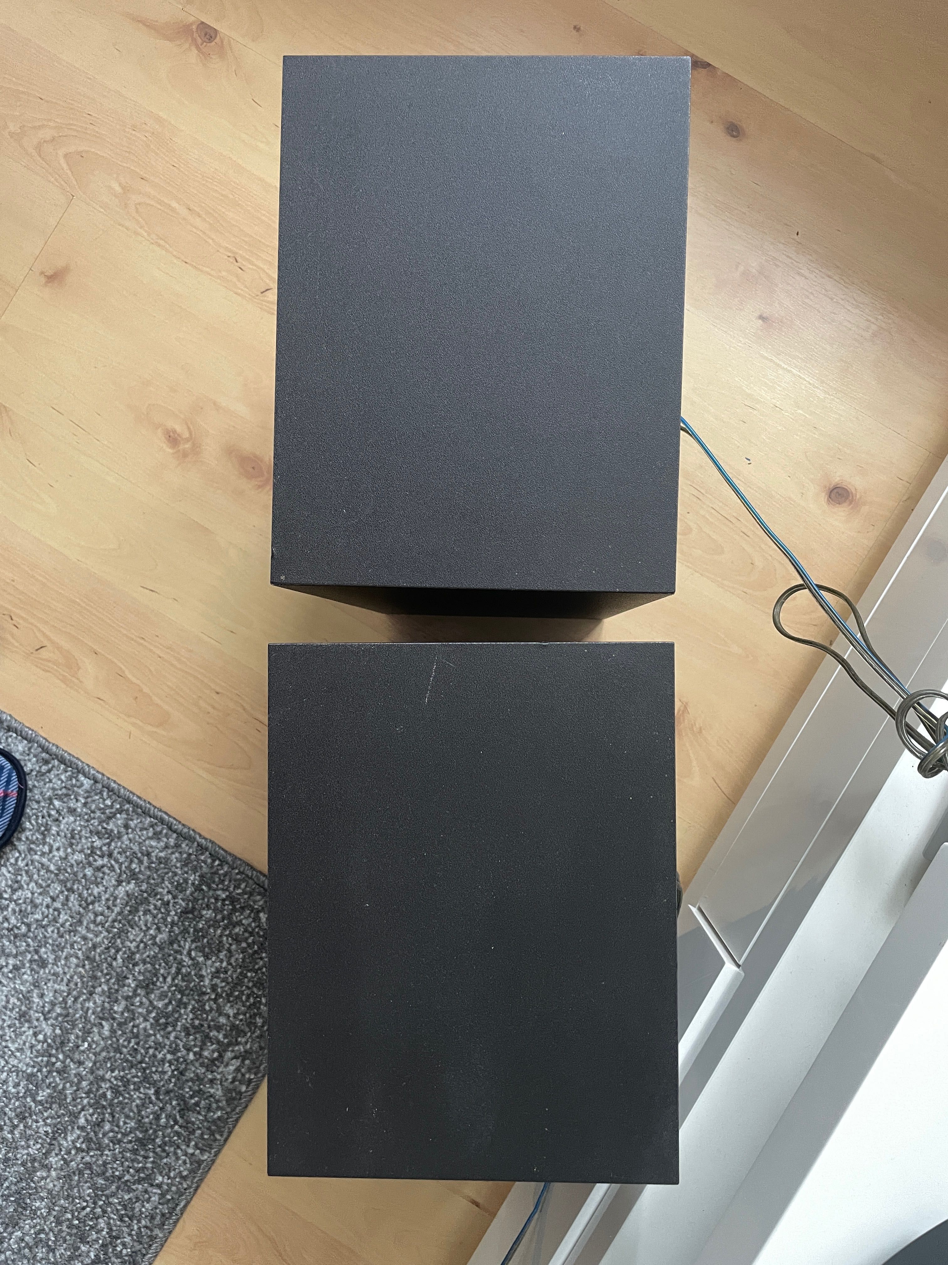 Kolumny podstawkowe Dual CL 4050 50W