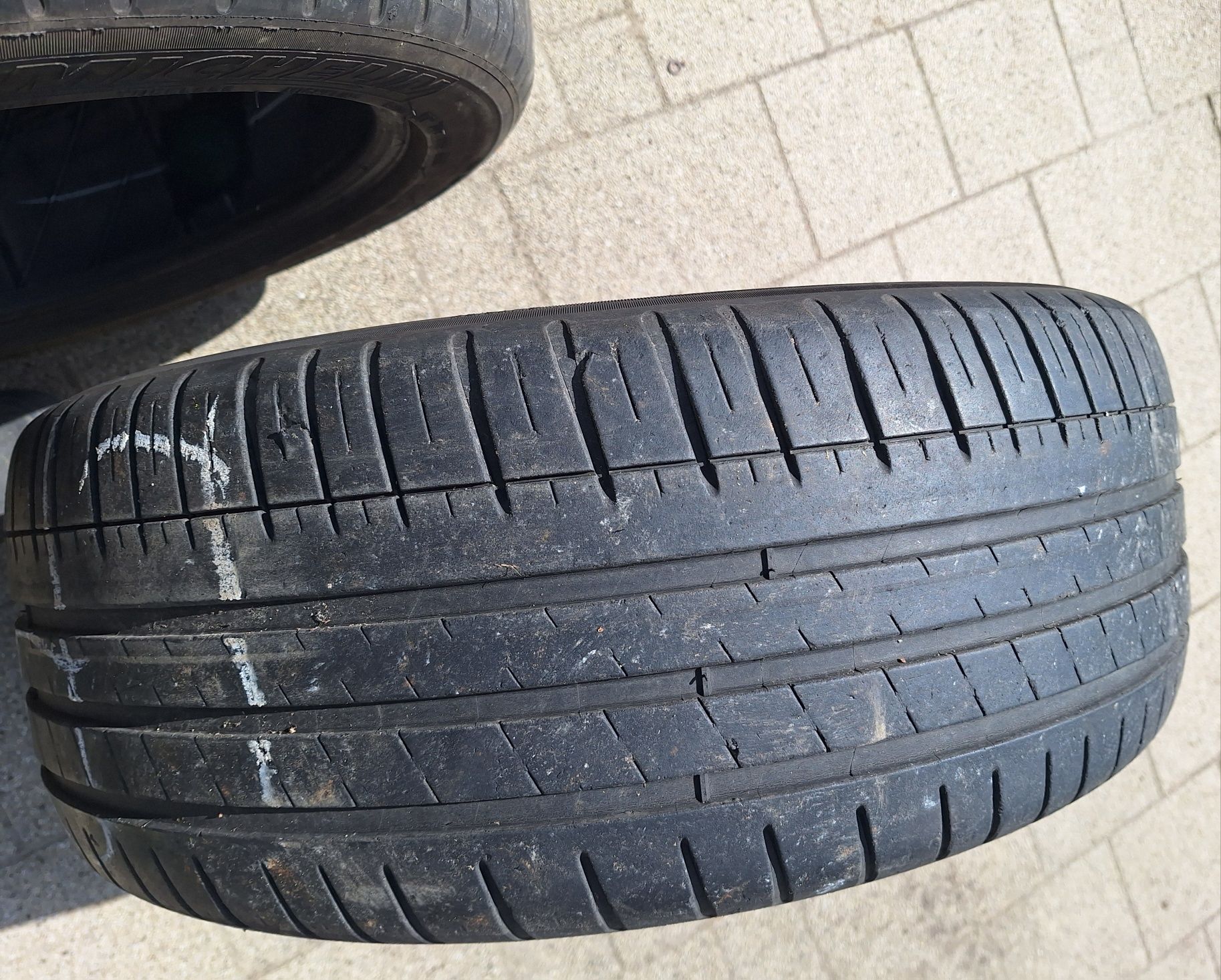 Opony Michelin 235/45 R 18 2 sztuki