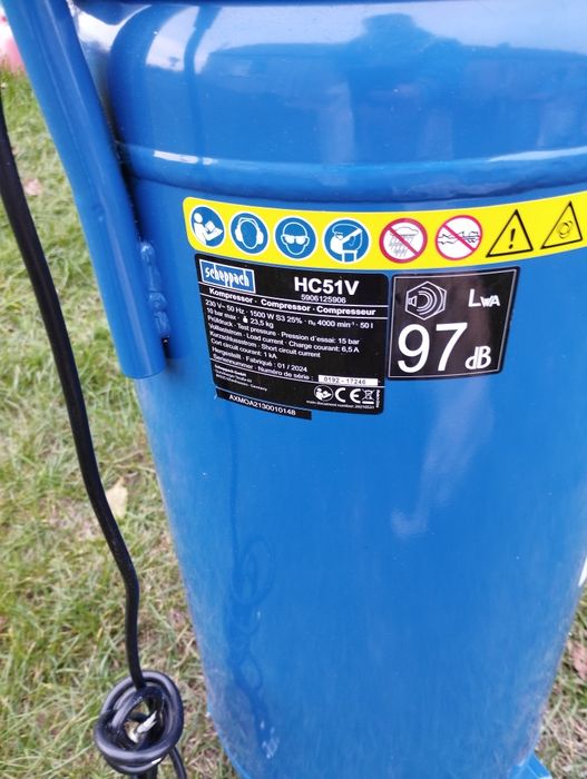 Kompresor pionowy HC50V Scheppach