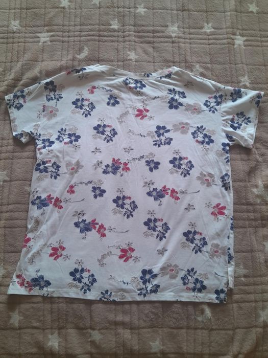 Фудболка жіноча 44 р