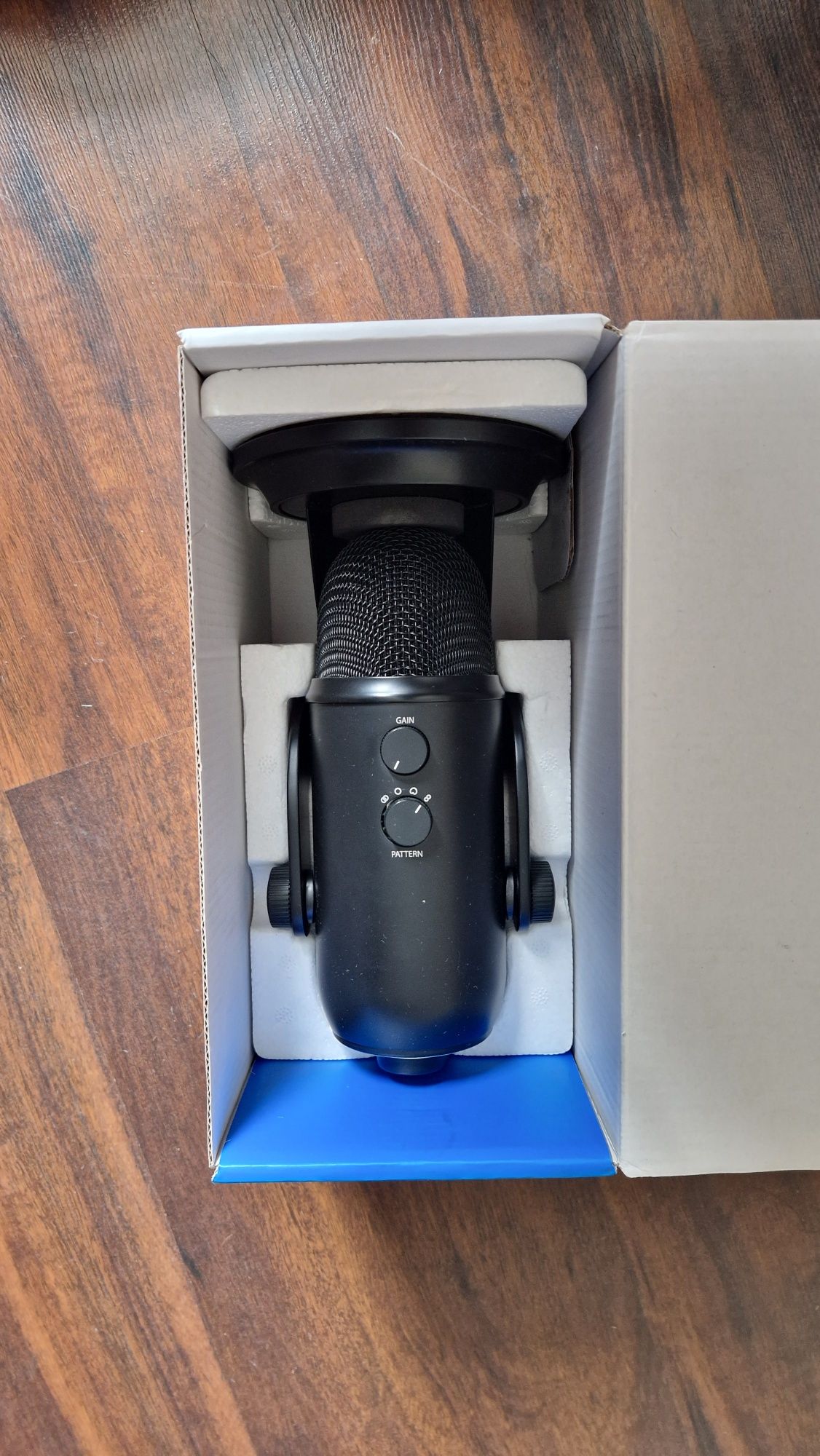 Mikrofon Blue Yeti Black edition