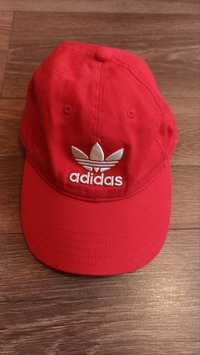 Кепка Adidas червона