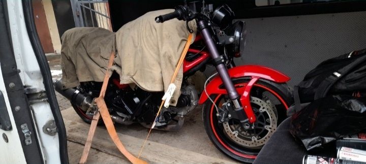 Вантажні перевезення. 5пасажирів. Водій - експедитор, вантажник.