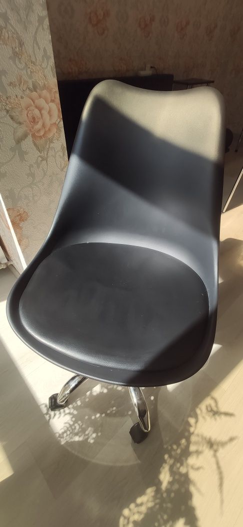 Кресло как новое без дефектов