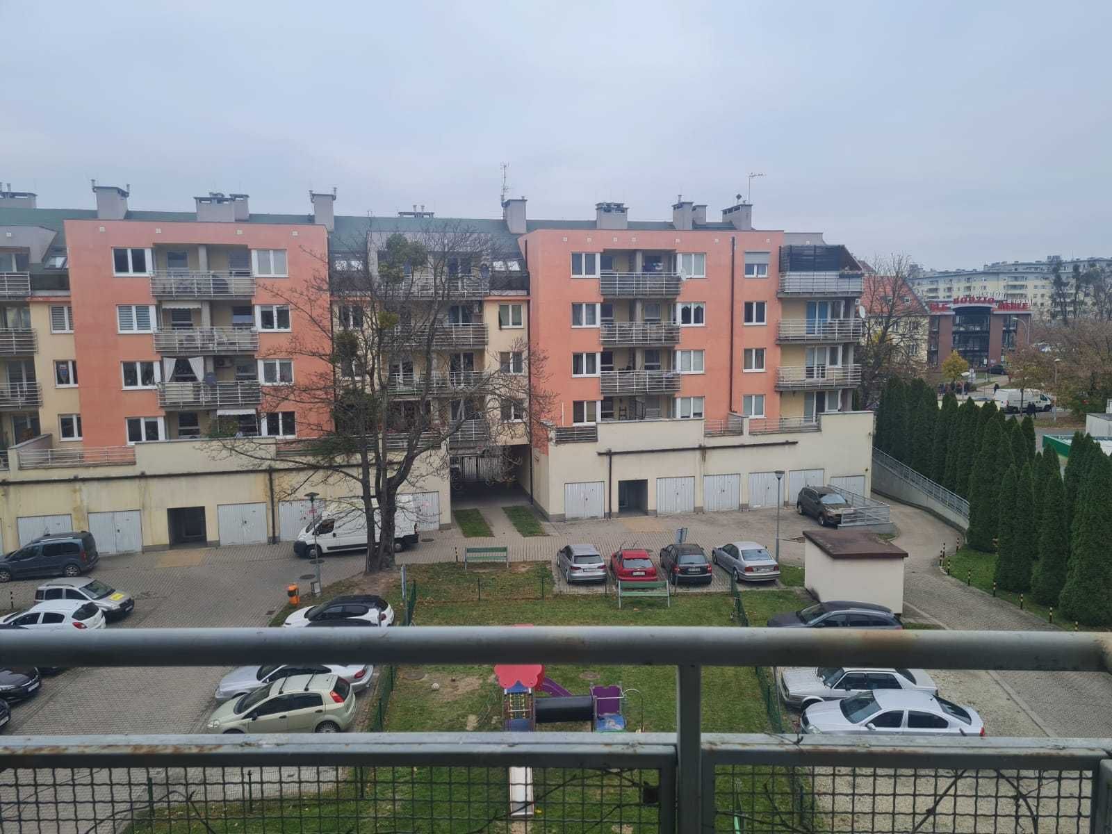 kawalerka po remoncie , ul.boja- 2200
