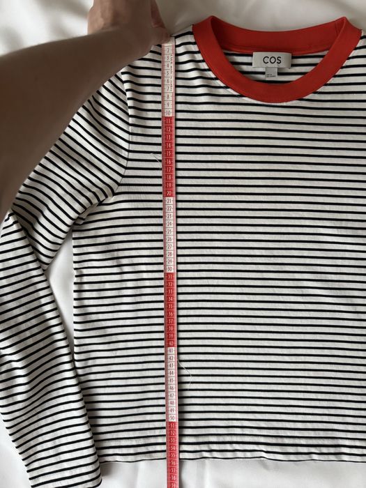 Бавовняний лонгслів COS у смужку - М