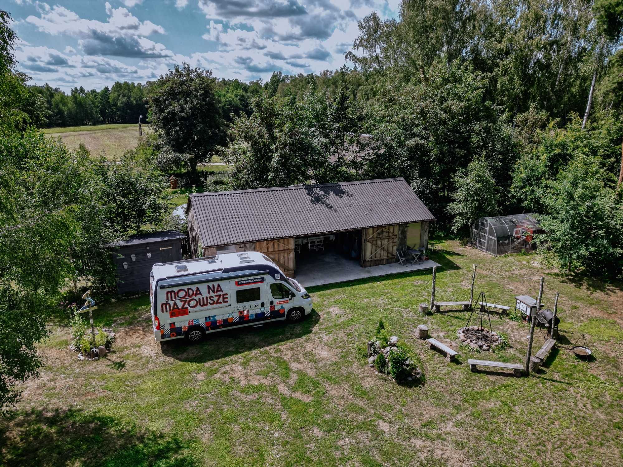 Domek / Szałas / Glamping - jacuzzi, rowery - 50 min z Wwy.