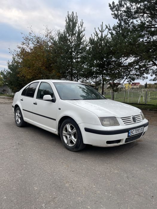 Volkswagen bora 2000