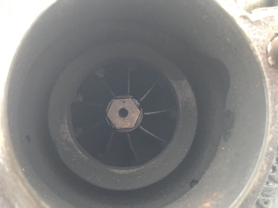 Турбина на БМВ Е39 Е46 М47 2.0 320 520 Дорестайл Турбіна 2247297