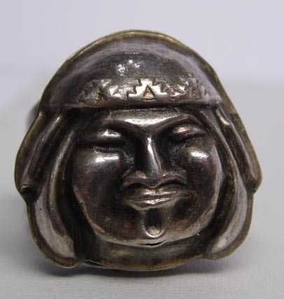 Srebrny pierścionek Peru postać maska regulowany rozmiar 17