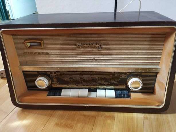 Rádio antigo anos 70
