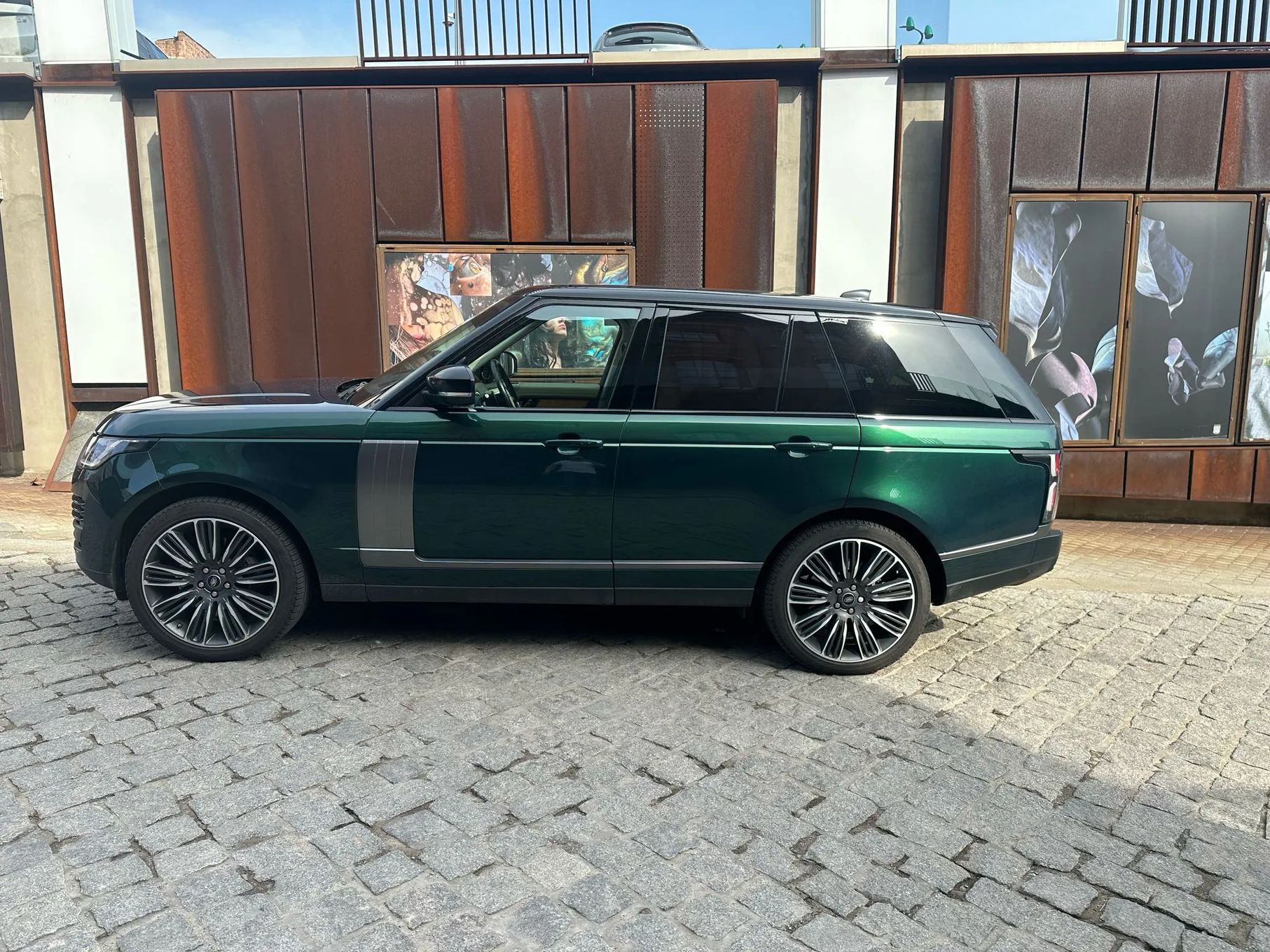 Land Rover Range Rover Land Rover Range Rover 4.4SD V8 SVO CHAUFFEUR