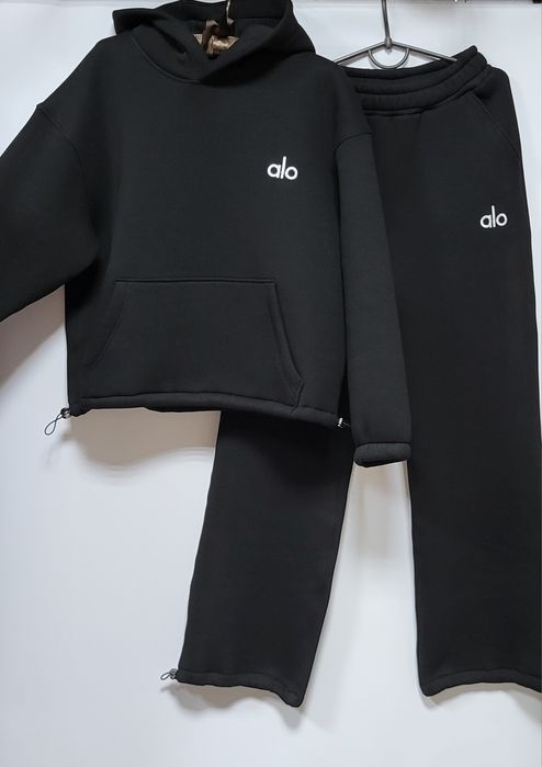 Крутезні теплі костюми,  Туреччина,  нові, розмір  XS-M