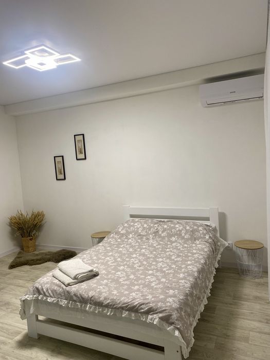 Квартира посуточно ( почасово) центр.