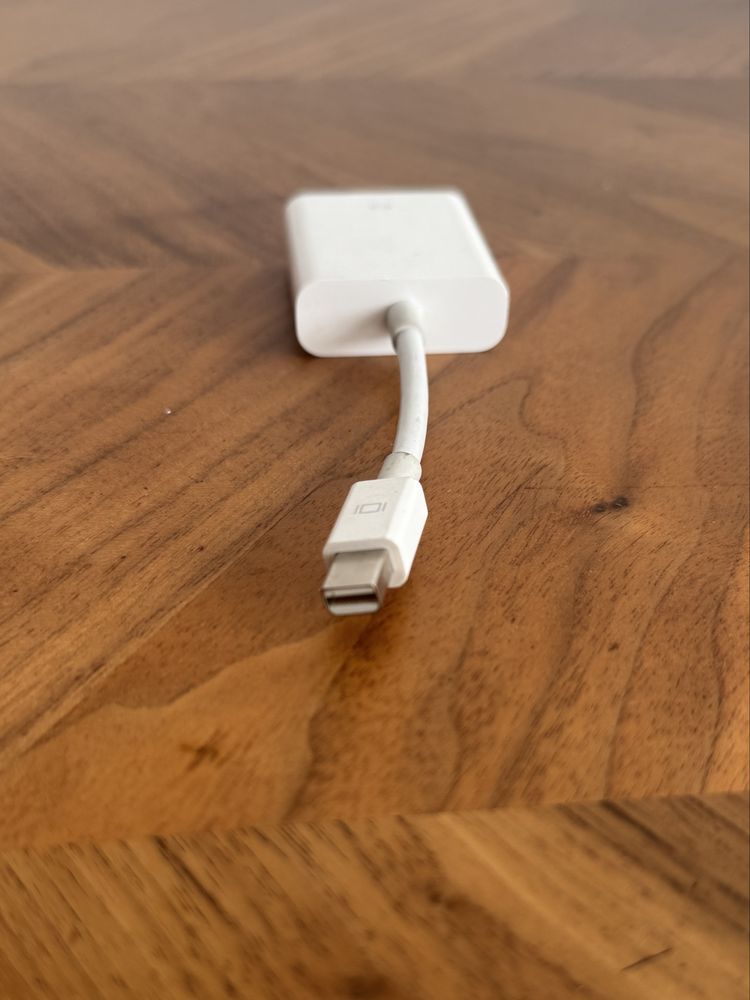 Oryginalny adapter/przejściówka Apple Mini DisplayPort – VGA