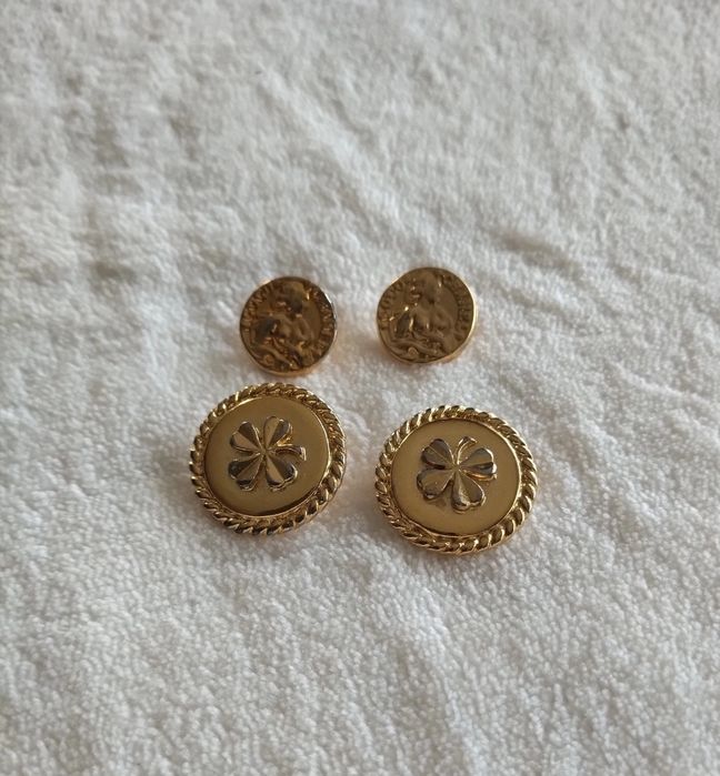 Botões vintage Chanel