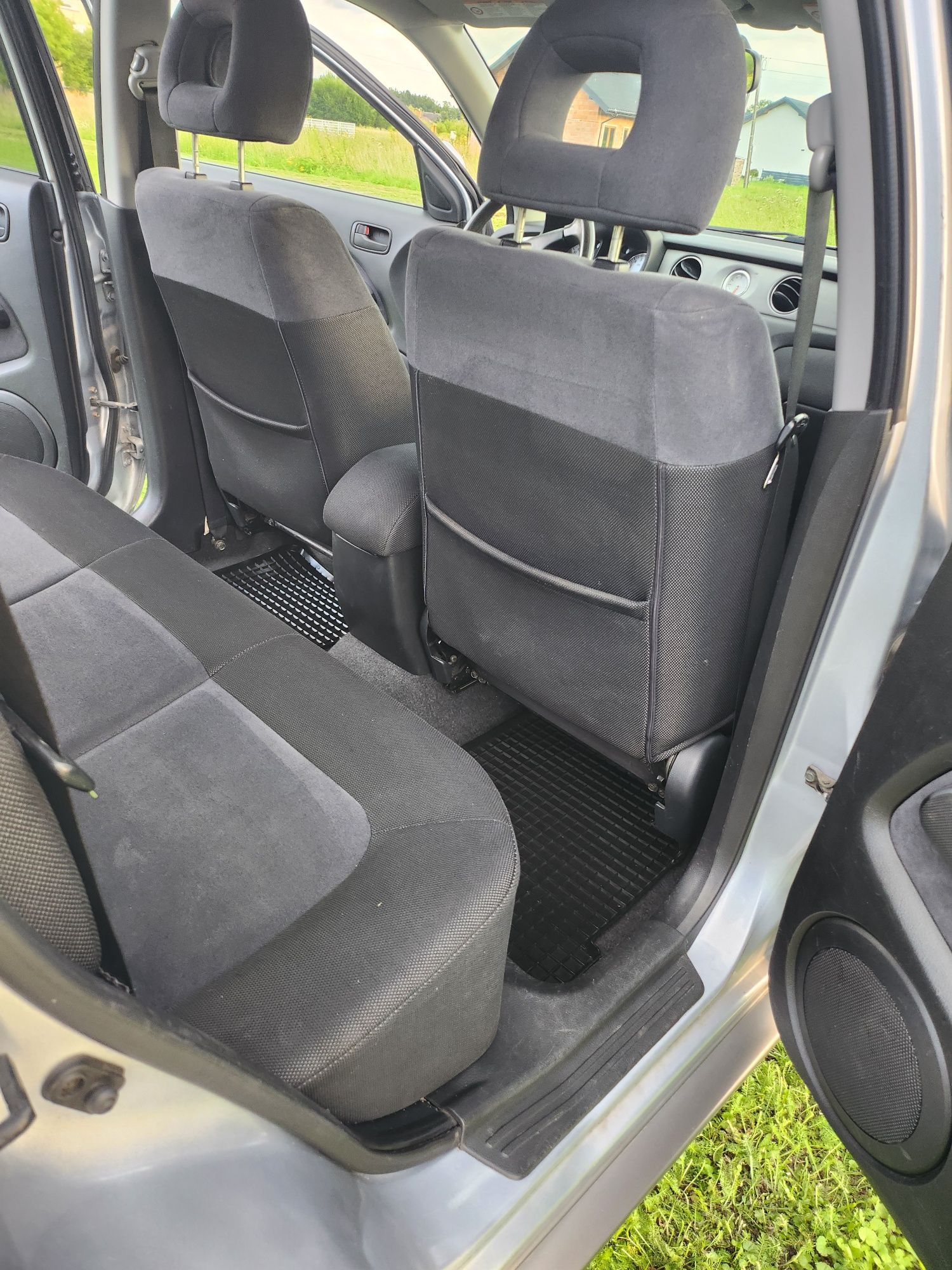 Mitsubishi Outlander Niski Przebieg