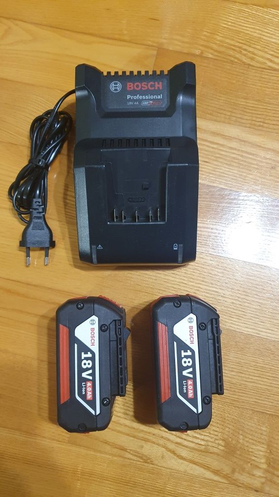 Bosch wiertarko-wkrętarka GSR 18V-90C. 2x aku, ładowarka. Nie używana.