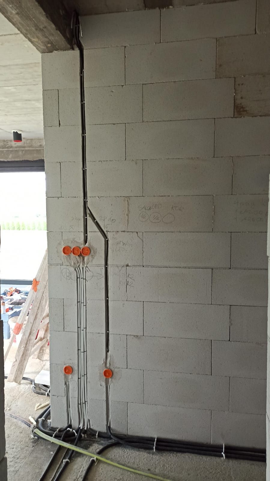 Elektryk - Instalacje elektryczne - Monitoring - Systemy Alarmowe