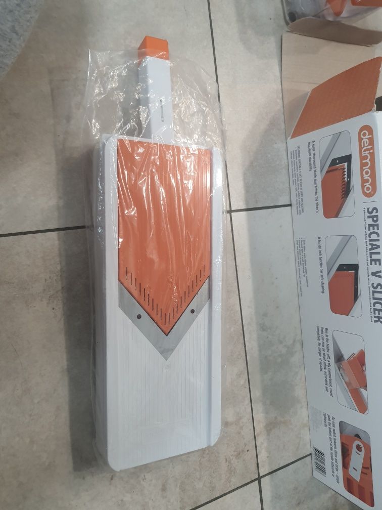 Продам шинковку слайсер