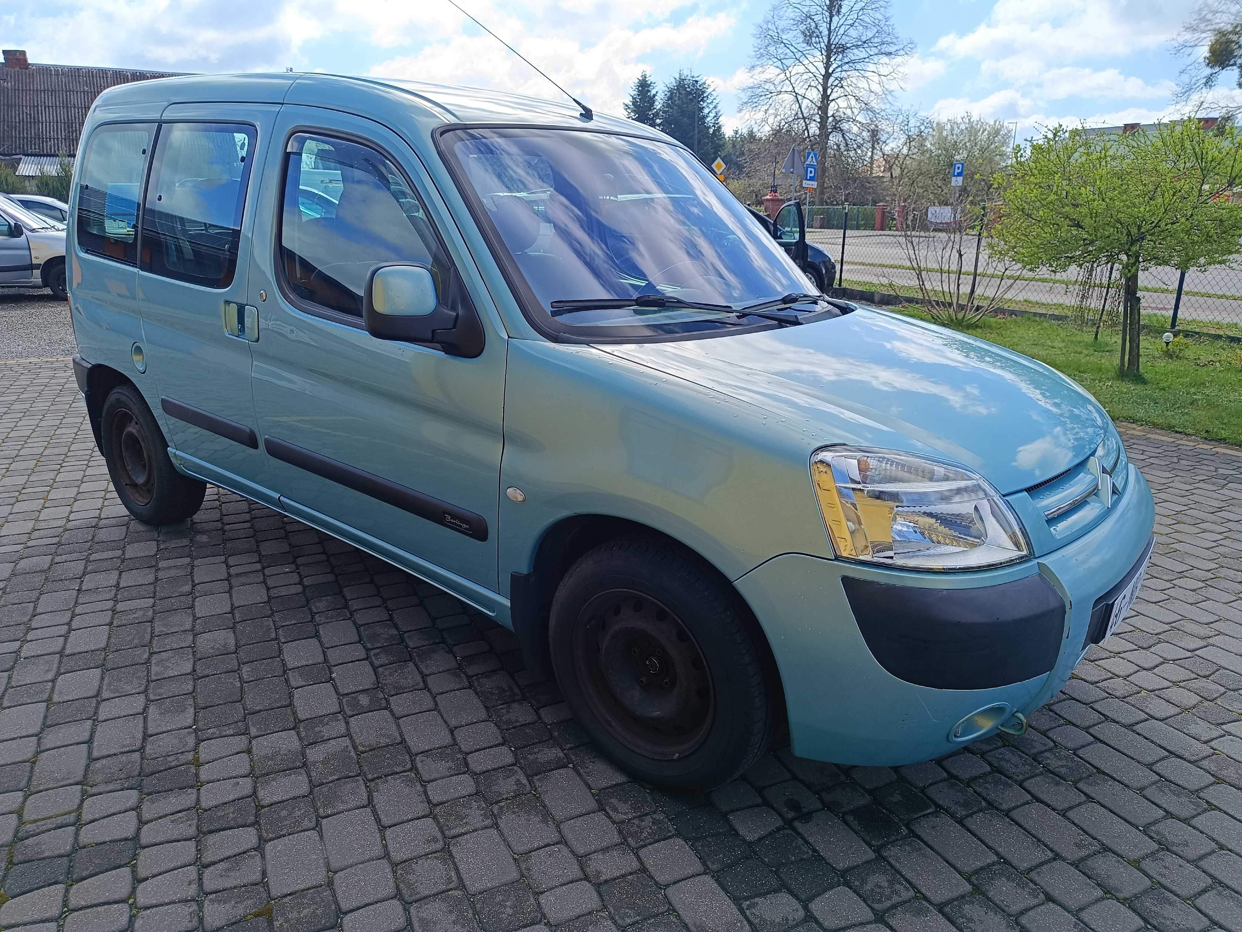 Citroen Berlingo 1,6 b 2003 rok klima opłacony