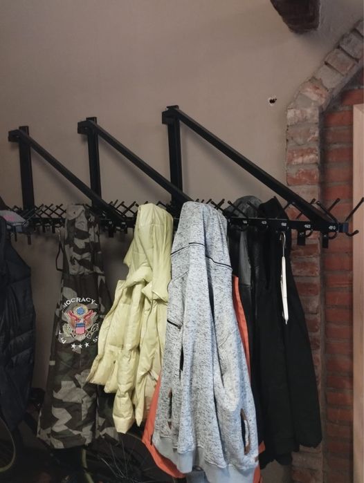 Wieszaki szatnia z numerkami