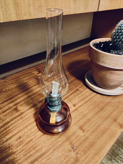 Lampa naftowa miodowe szkło