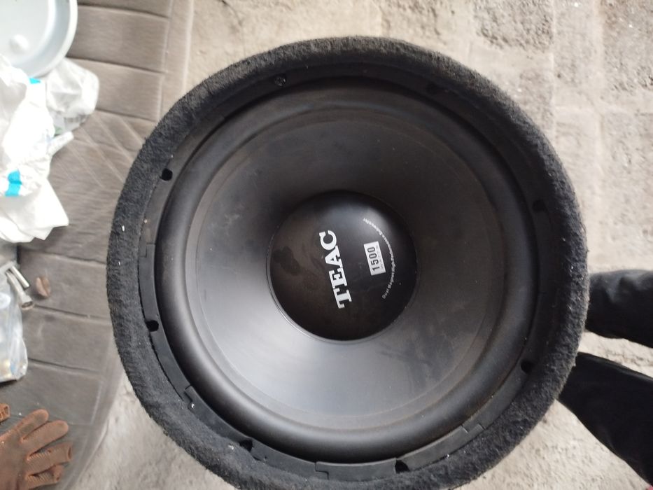 Продам Саб и усилитель