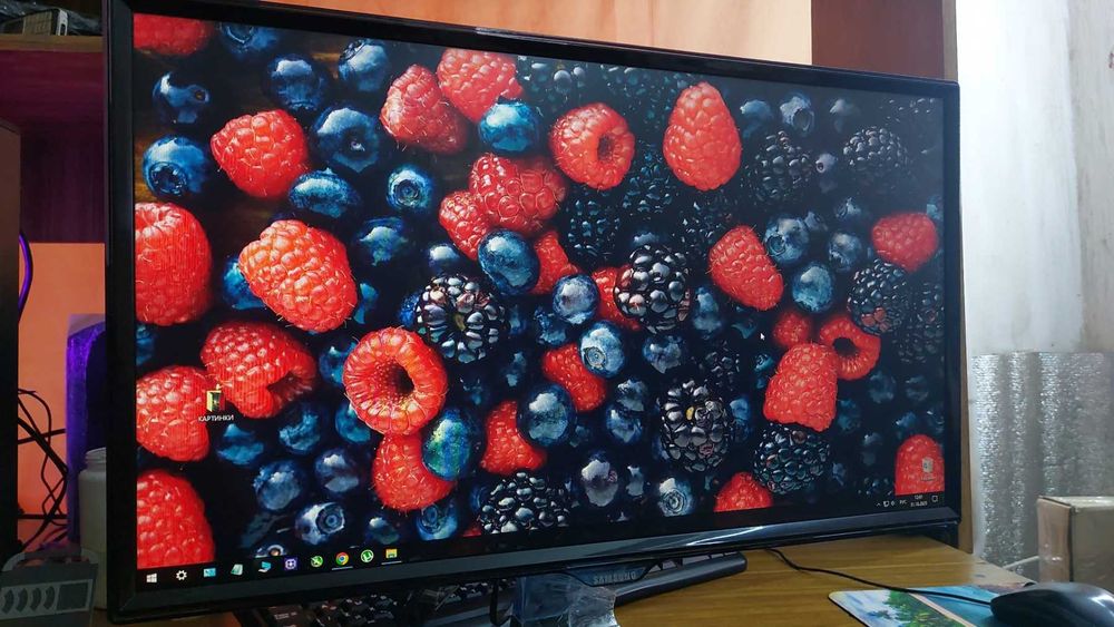 Монитор Samsung с HDMI кабелем