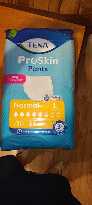 Majtki Chłonne TENA LAYDY Pro Skin Pants Normal L  3 x 30 szt