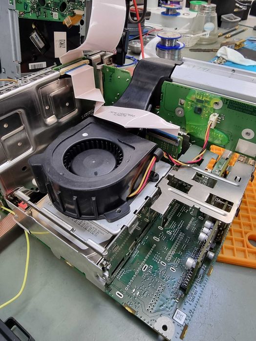 Fixbit - Serwis Elektroniki BMW, Mercedes, Audi, KIA, Mazda, Tesla