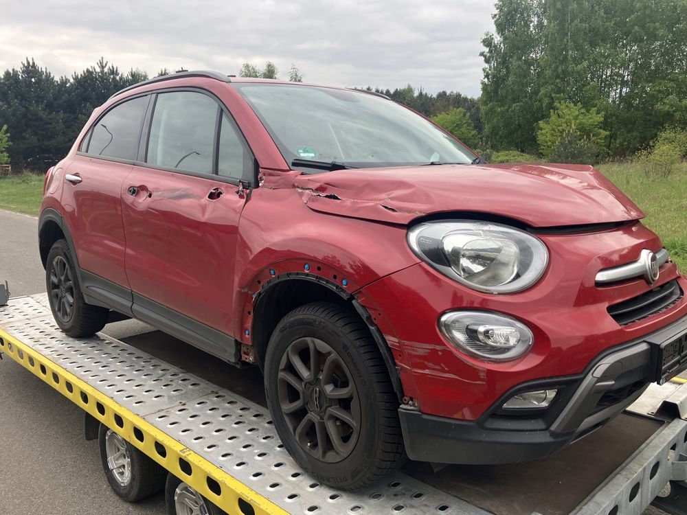 Fiat 500x.  4x4  automat. 1,4 turbo 170 koni