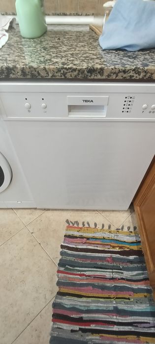 Máquina lavar louça Teka