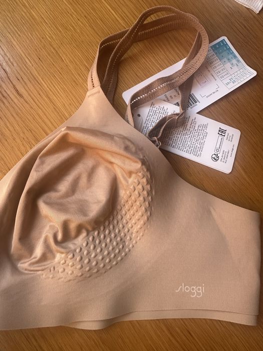 Бюстгалтер sloggi body apart soft bra