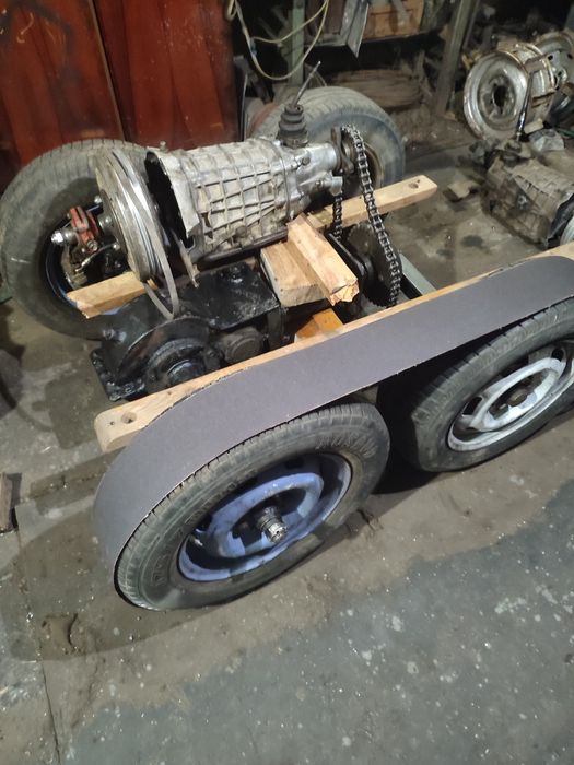 Коробка з повноцінним зцепленням