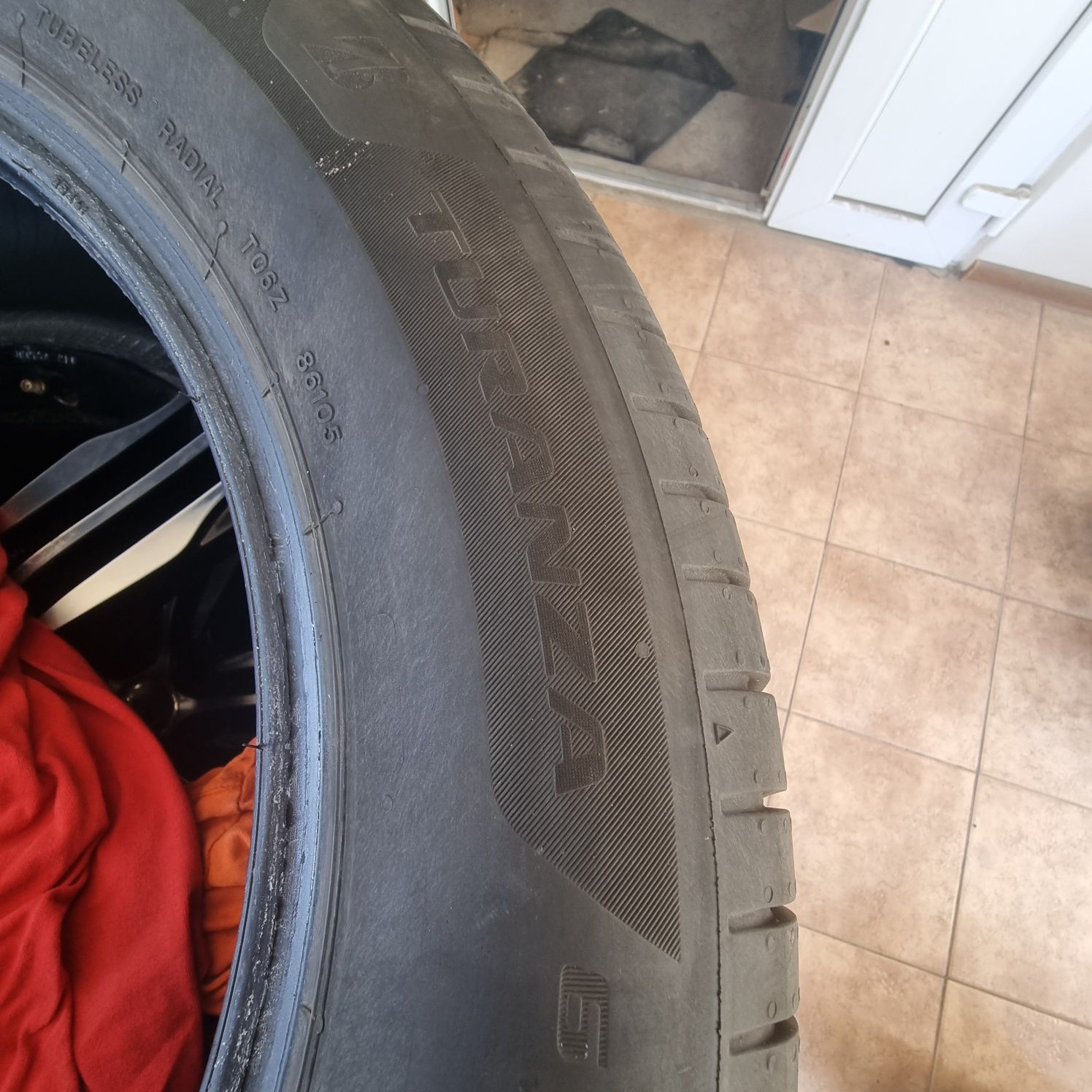 Шини 235/55R17 103Y Bridgestone Turanza 6, літо, стан нових