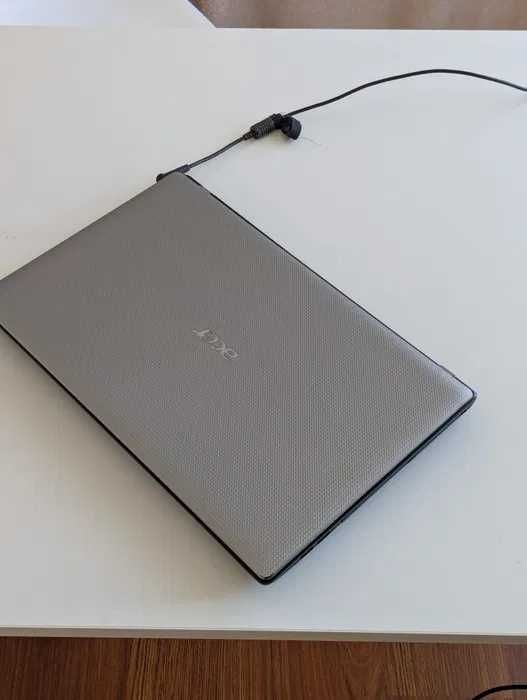Portatil Acer 5741ZG