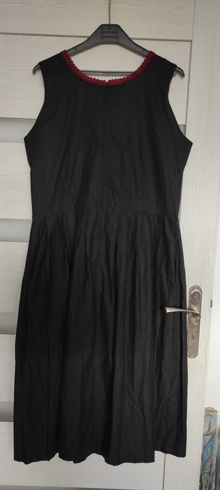 Suknia bawarska plus size