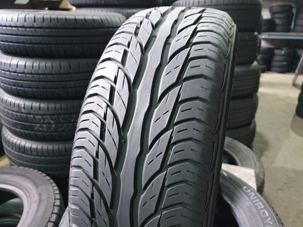 Літні шини UNIROYAL 195/60 R15 резина Р15