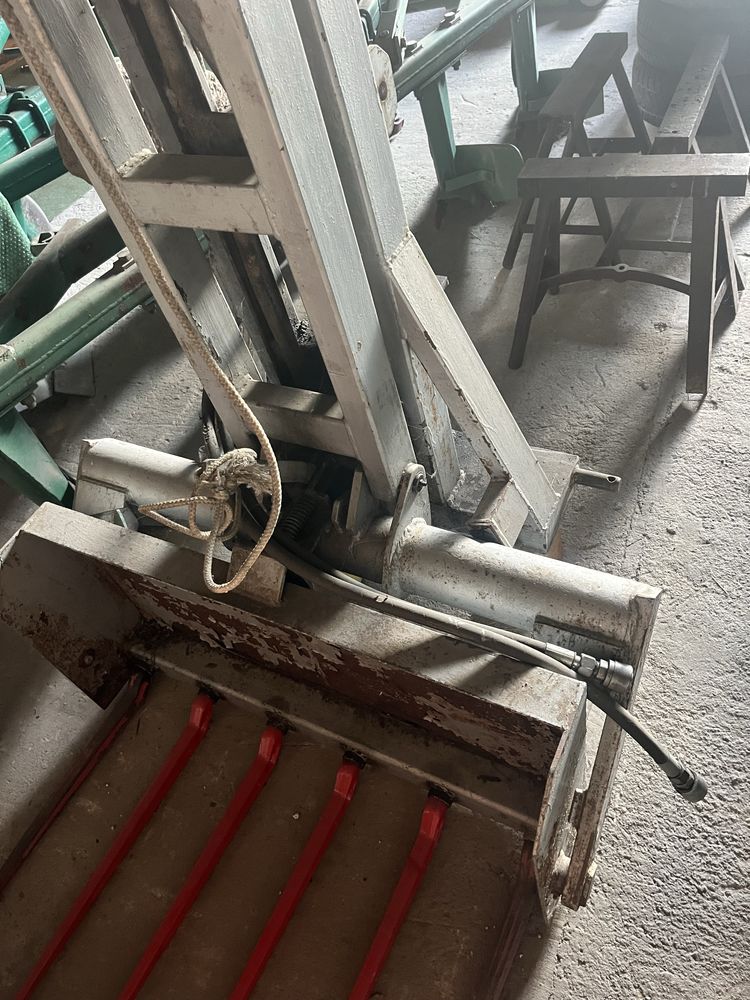 Podnośnik hydrauliczny
