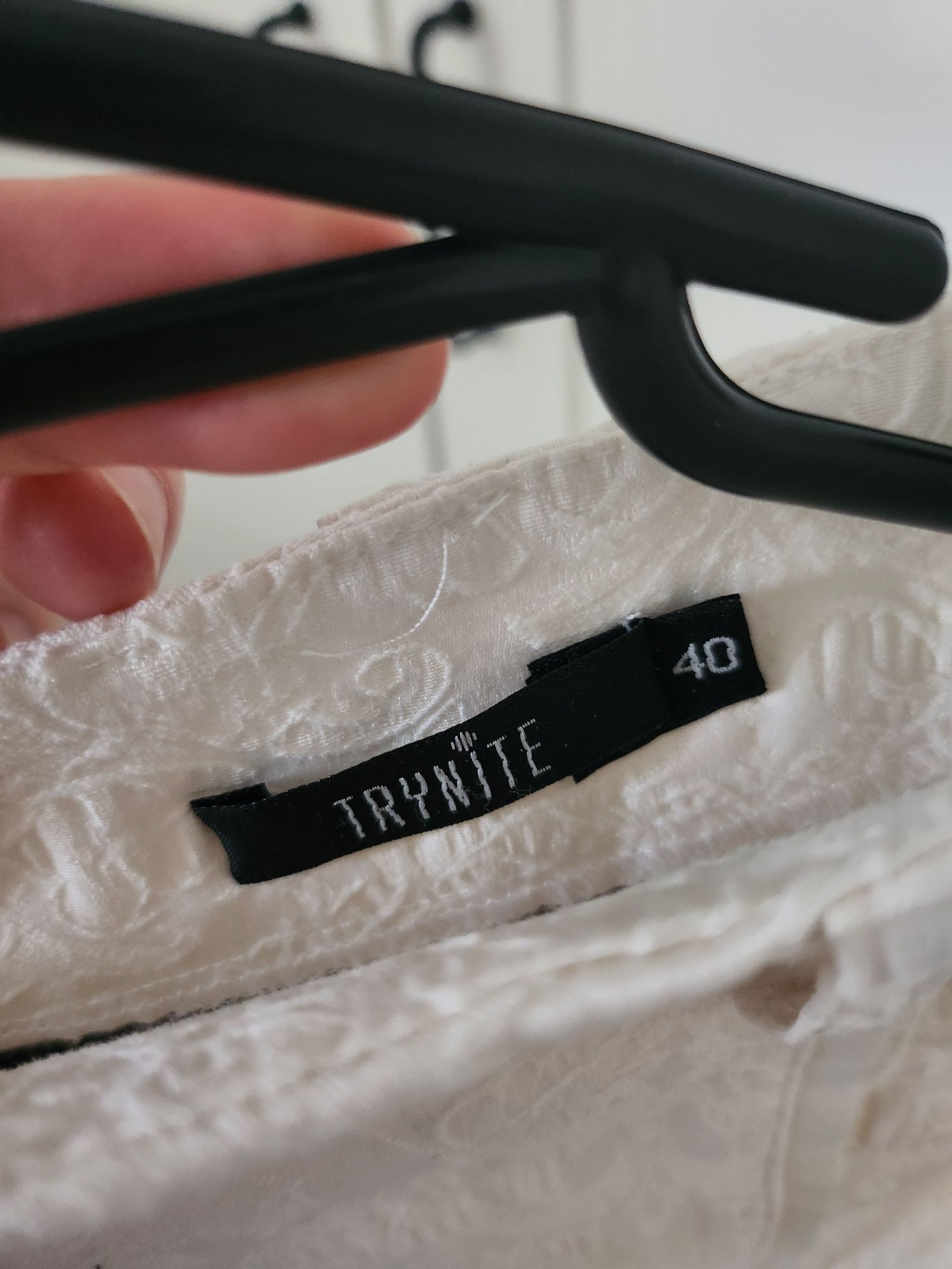 Garsonka Trynite 40 S/M