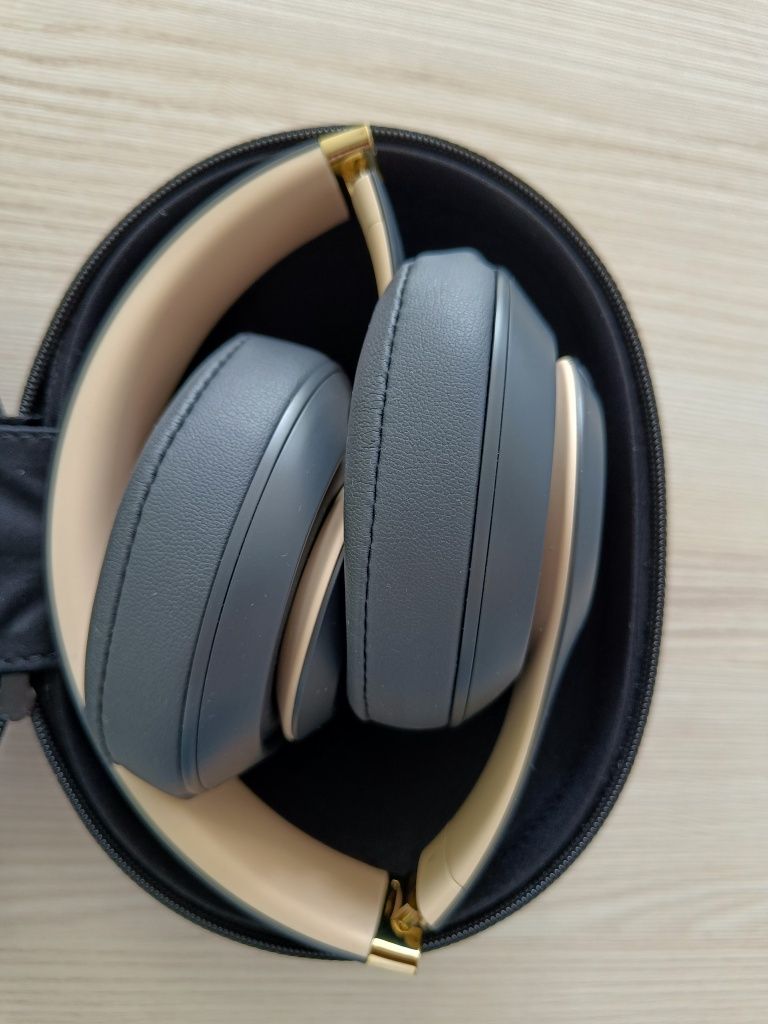 Apple Beats Studio3 Wireless Gray