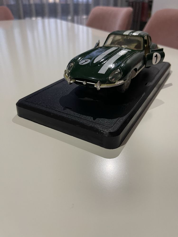 Miniaturas de carros