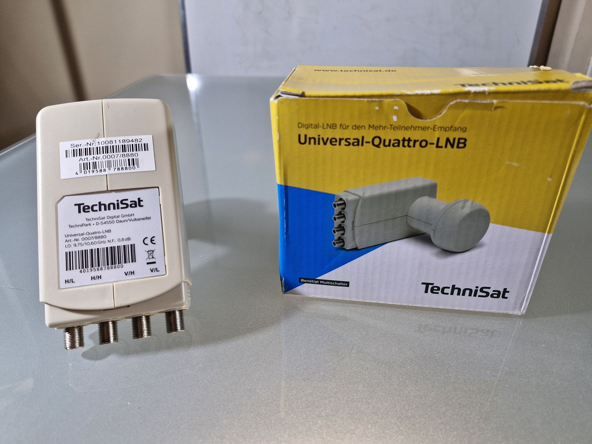 TechniSat Konwerter Poczwórny Universal Quattro LNB