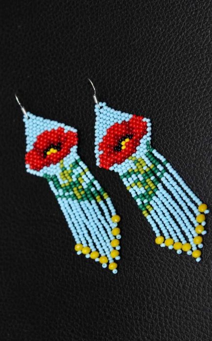 Сережки. Ручна робота. Червоні маки! Handmade! Чеський бісер.