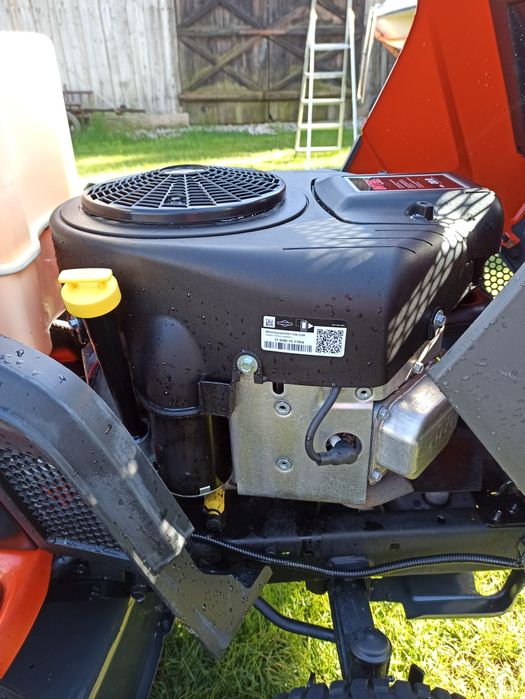 Traktorek kosiarka Husqvarna Briggs stratton 22 koni V2
