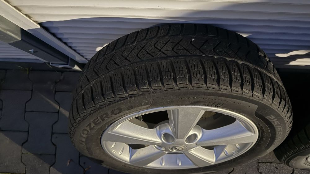 Sprzedam 4x Felgi z oponami zimowy I J10 17'' 6,5J ET40 5X114,3 JD 110