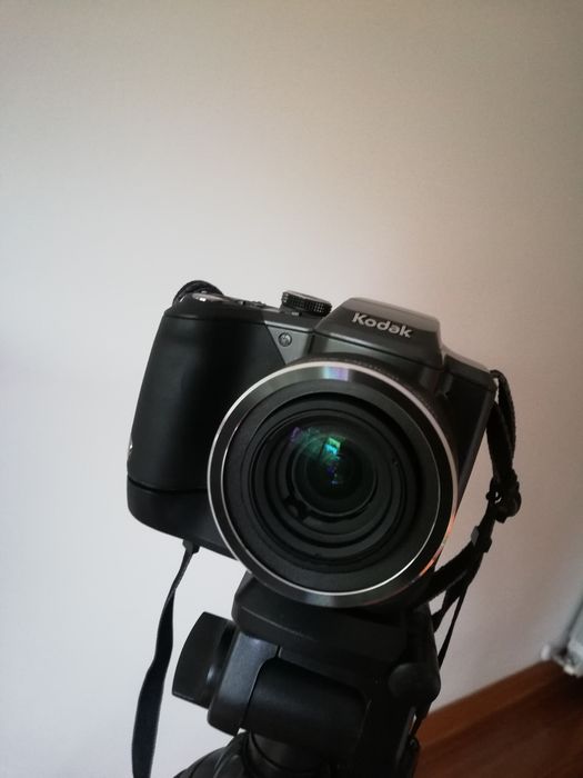Máquina fotografia Kodak EasyShare Z981